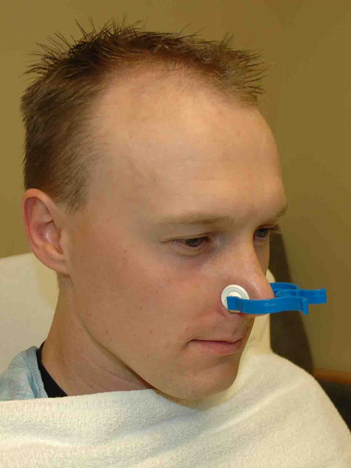 Clamp nose for 15 mintues with oxymetazoline spray and soaked cotton ball inside the nostril